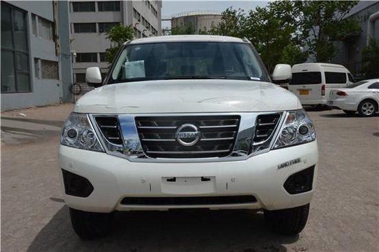 Nissan Tule 4.0XE Middle East version port car landing 450,000